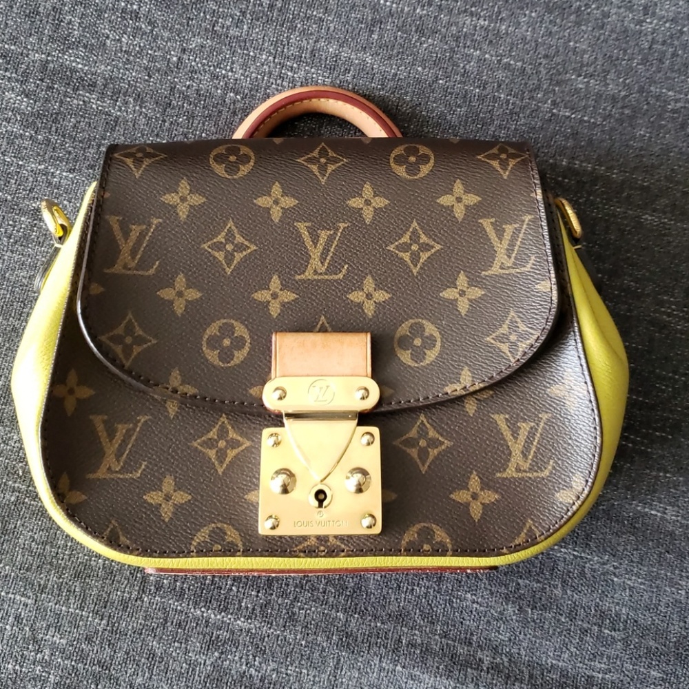 Louis Vuitton Eden PM in Pistach